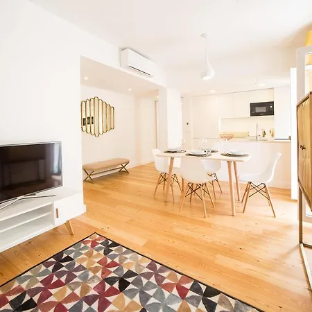 Feels Like Intendente Modern Flat