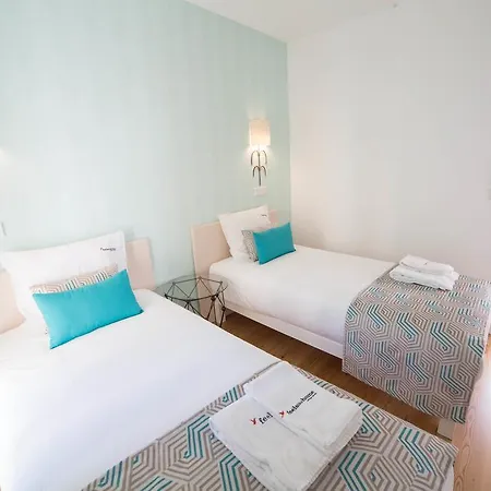 Apartment Feels Like Intendente Modern Flat